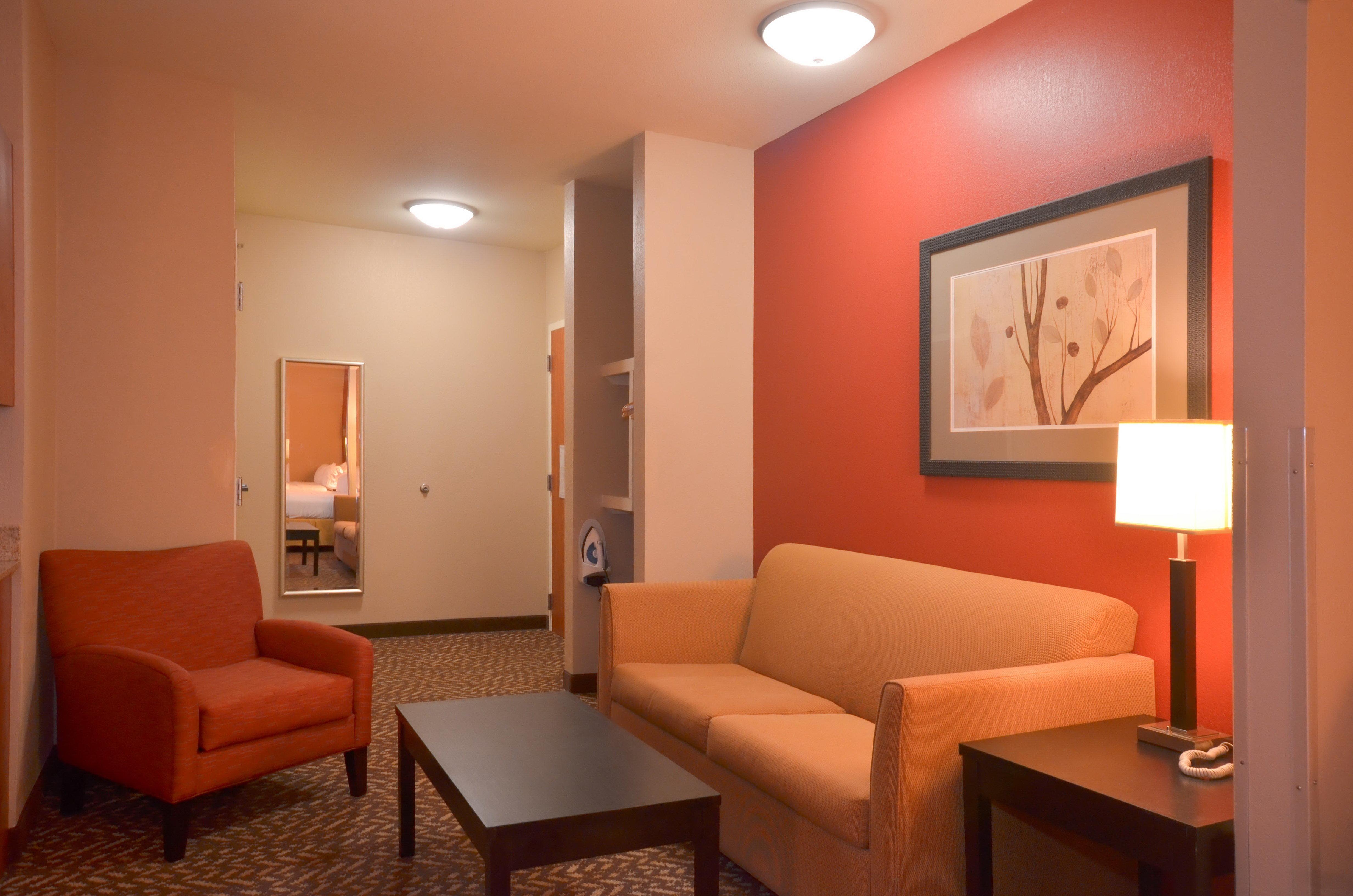Holiday Inn Express & Suites Pine Bluff/Pines Mall By Ihg Exterior foto