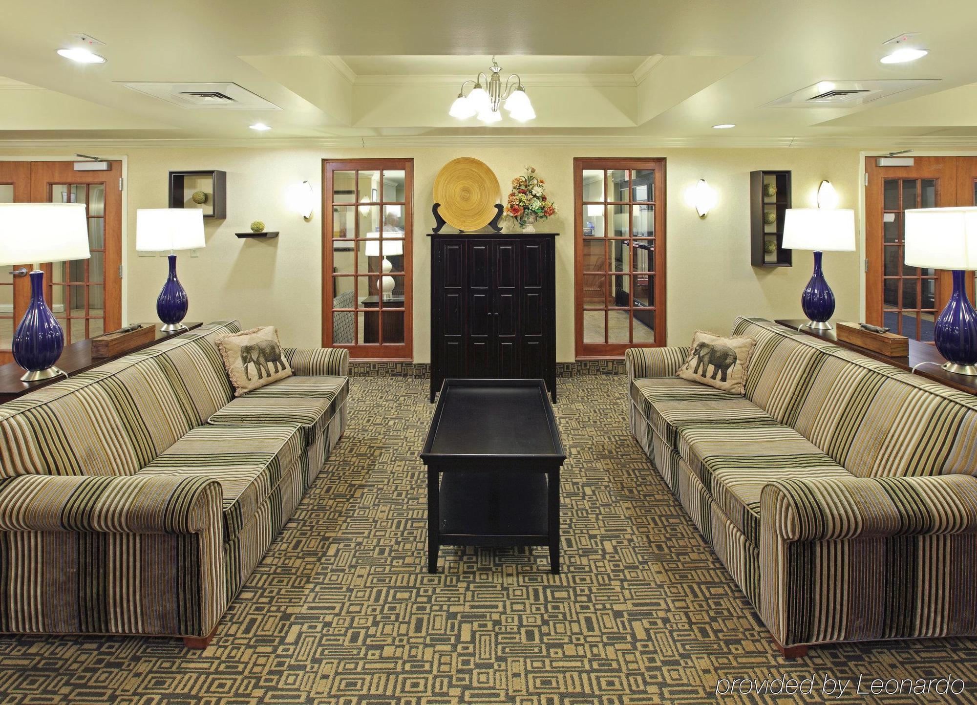 Holiday Inn Express & Suites Pine Bluff/Pines Mall By Ihg Interior foto